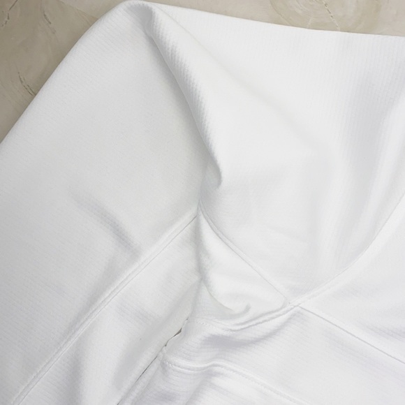 NIKE Essential DriFIT Half Zip Golf Pullover AS IS - Picture 7 of 12